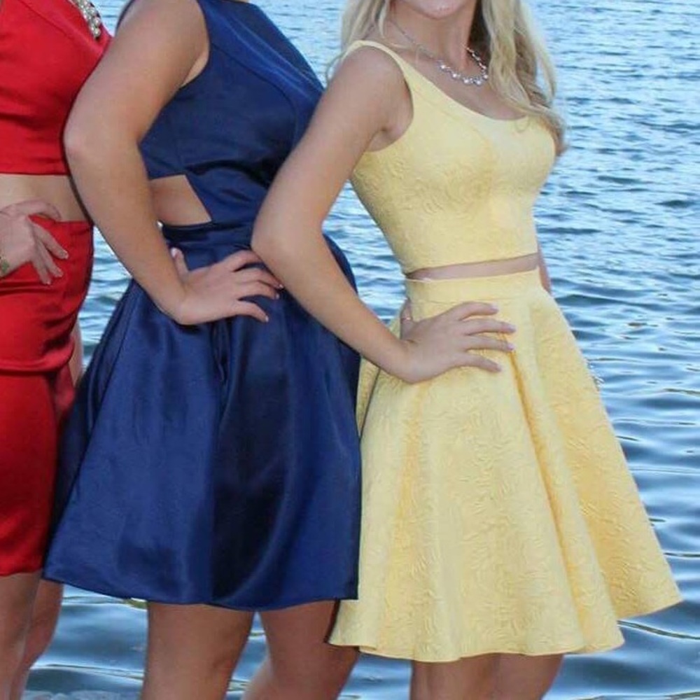Sherri Hill Homecoming Dress - Picture 3 of 5